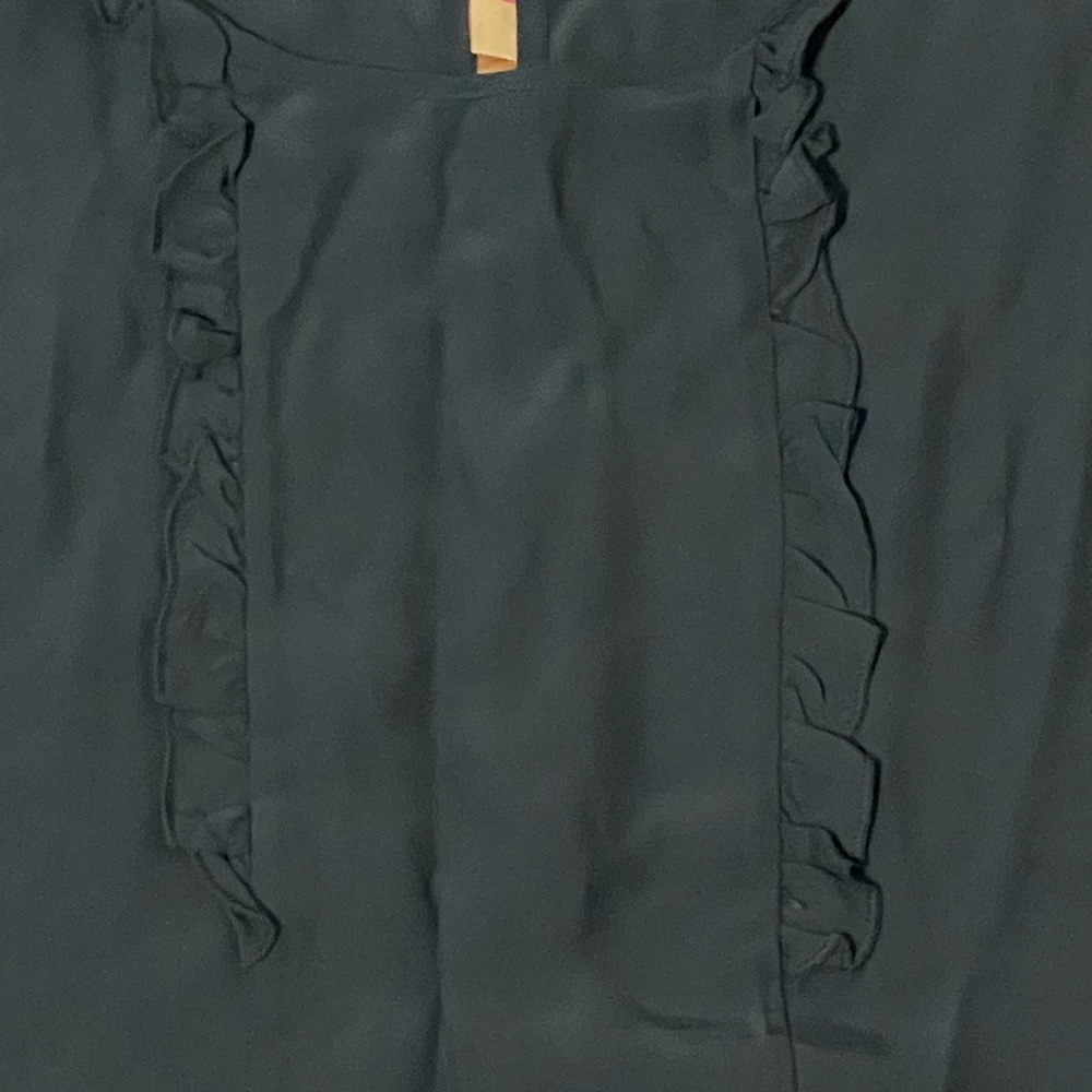 Boutique Top - Picture 2 of 2